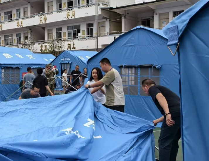 柳州市司法行政系统全力奋战抗震救灾一线