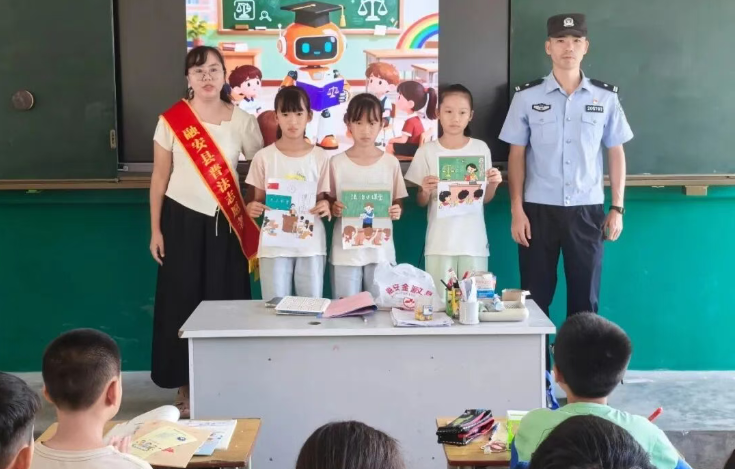 法治暖阳护青苗  司法温情伴成长——柳州市司法行政系统推进未成年人权益保护工作纪实